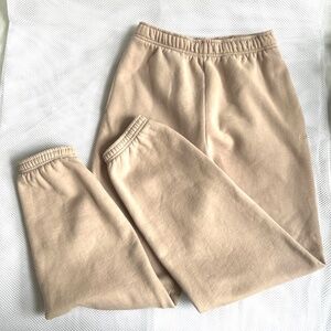 Aritzia Sweatfleece Cozy Mega Fit Dusty Rose Size XS Inseam 29" Pink Jogger